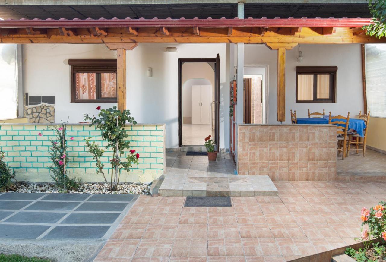 Agatha House Aparthotel Valtí Εξωτερικό φωτογραφία