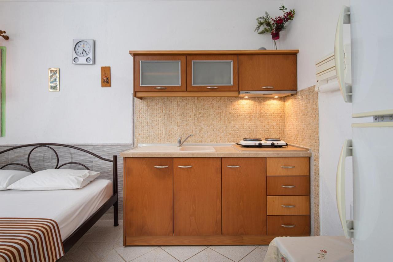 Agatha House Aparthotel Valtí Εξωτερικό φωτογραφία