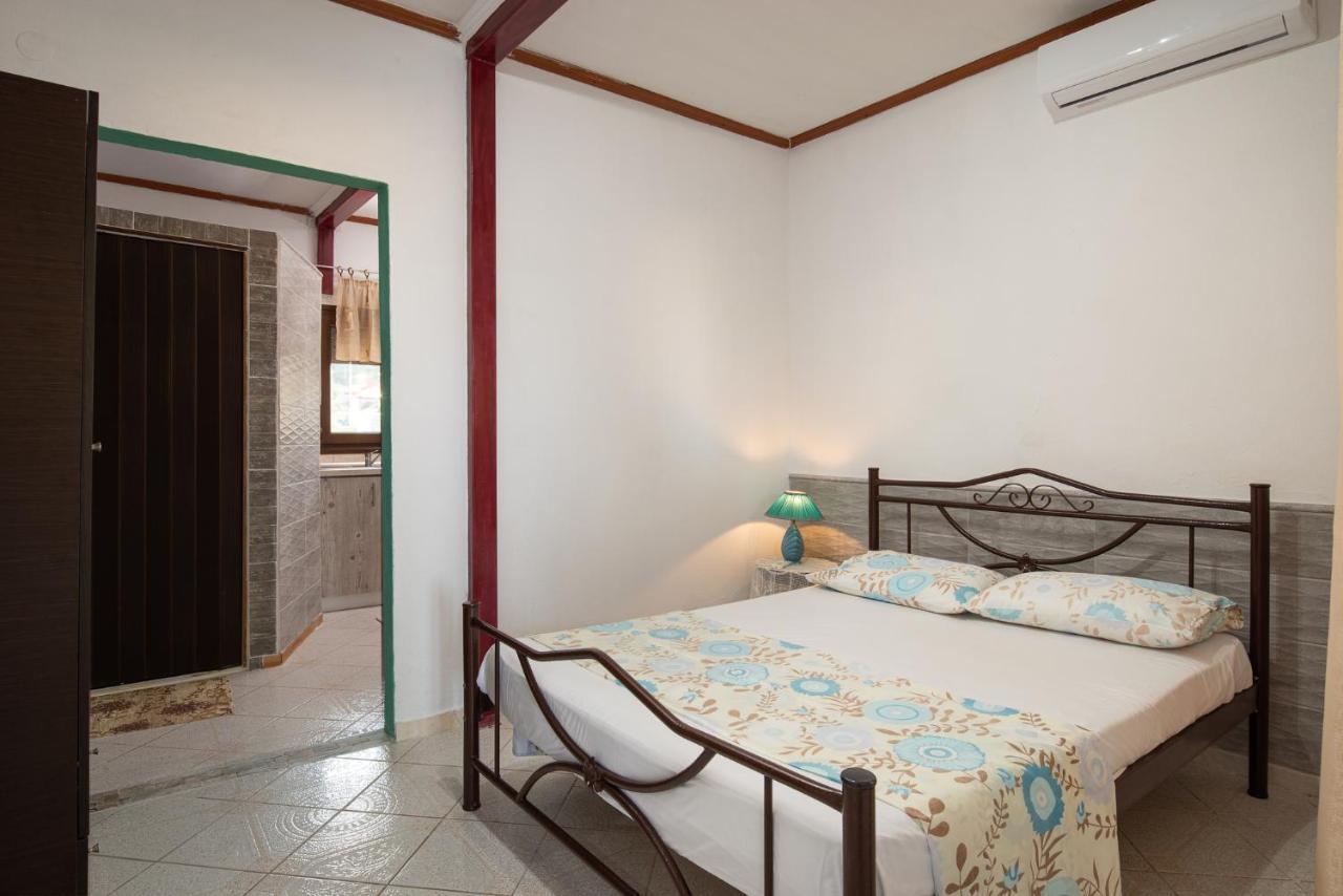 Agatha House Aparthotel Valtí Εξωτερικό φωτογραφία